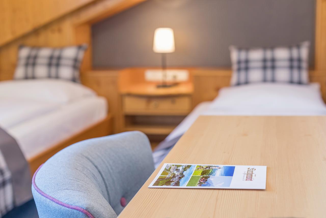 פוך ביי הליין Hotel Gasthof Zum Kirchenwirt מראה חיצוני תמונה