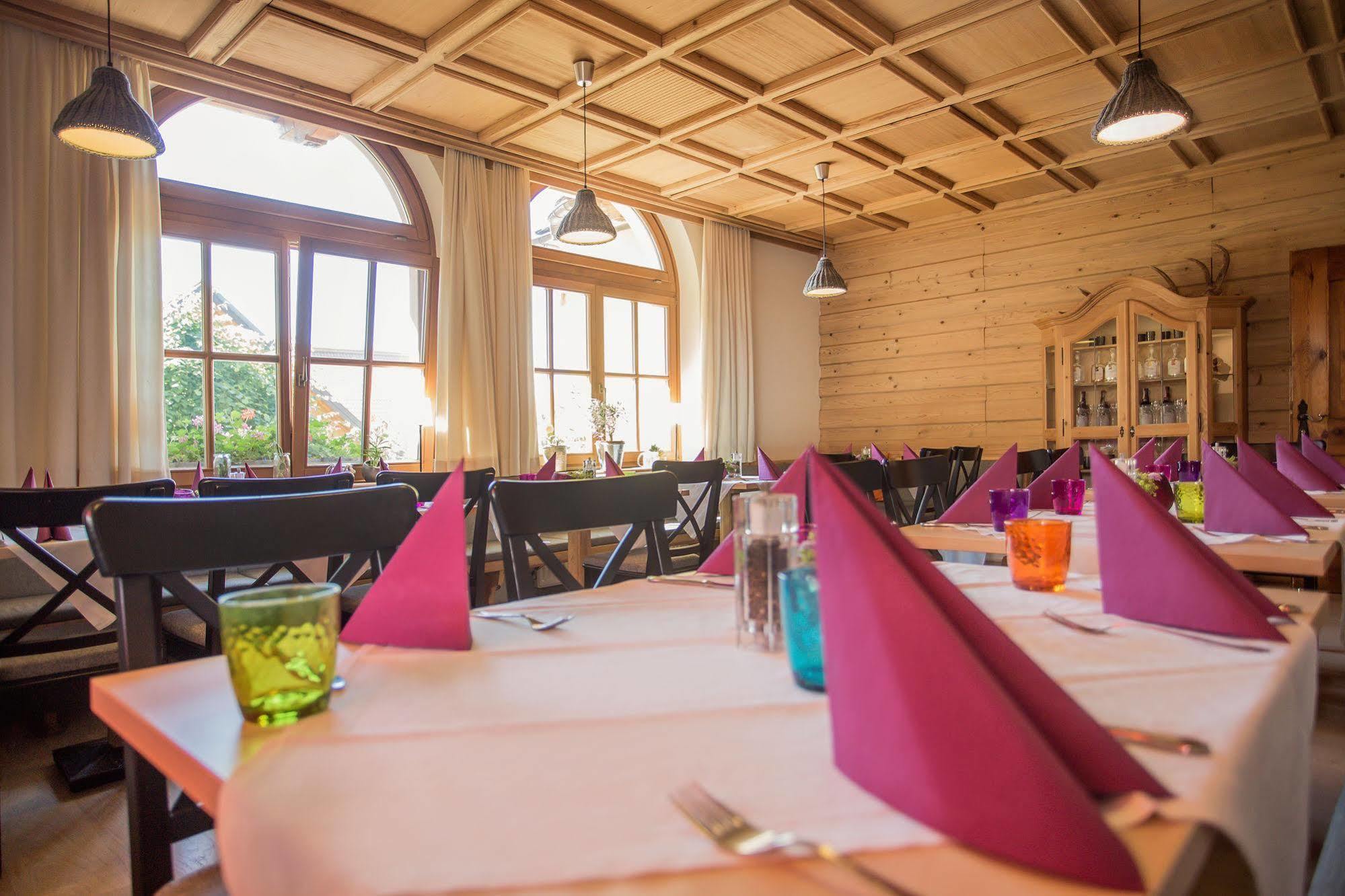 פוך ביי הליין Hotel Gasthof Zum Kirchenwirt מראה חיצוני תמונה
