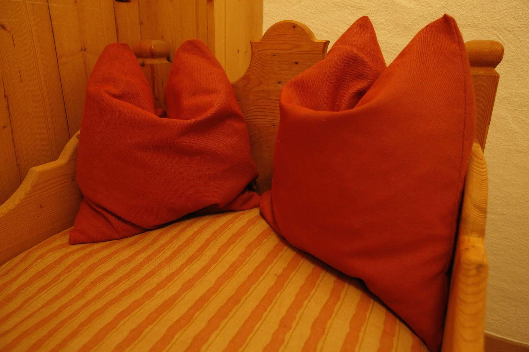 פוך ביי הליין Hotel Gasthof Zum Kirchenwirt מראה חיצוני תמונה